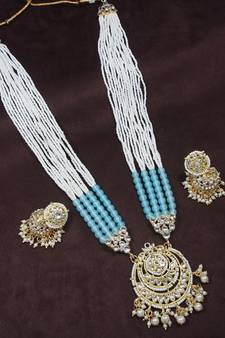 Turquoise beaded_jewellery Yellow Gold Alloy   Necklace   with Pair of Earring