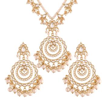 White beaded_jewellery Yellow Gold Alloy   Necklace   with Pair of Earring 1