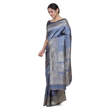 grey Woven silk blend saree with blouse 5