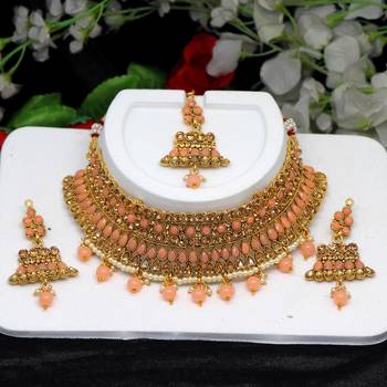 Orange necklace-sets 1