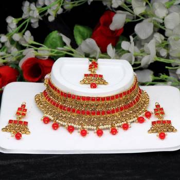 Red necklace-sets 1