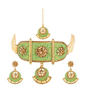 Green gold plated Yellow Gold Alloy   Necklace   Pair Earring   Maangtika 1