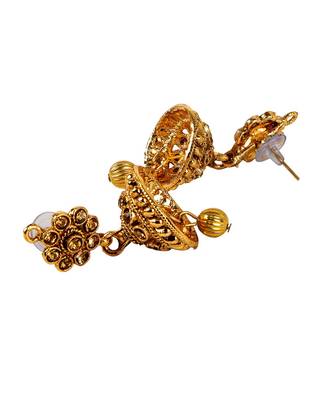 Gold gold plated Yellow Gold Alloy   Necklace   Pair Earring   Maangtika 4