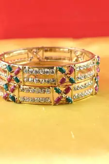 gold platted bangles size-2.6