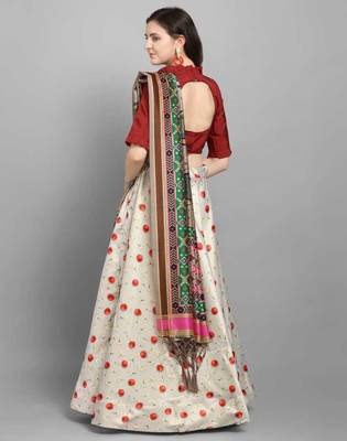  Women's silk Lehenga Choli 3