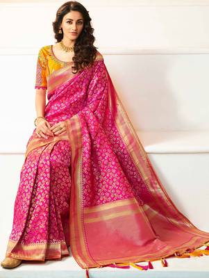 Rani Pink Woven silk blend Saree With Blouse 2