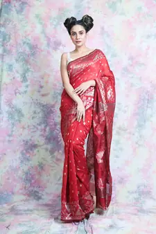 Red Woven Blended Cotton Saree Without Blouse