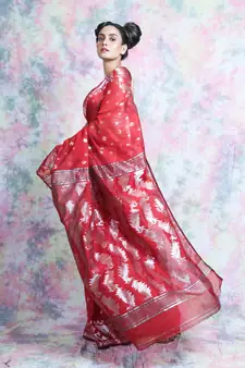 Red Woven Blended Cotton Saree Without Blouse