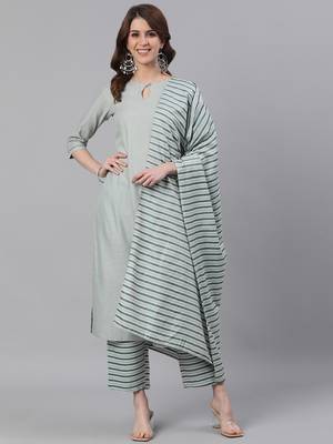 Green Solid Straight Cotton Blend Kurta Palazzo With Dupatta Set 1