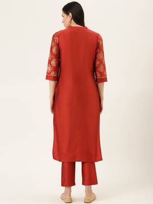 Red Gold Print Kurta With Pant 3