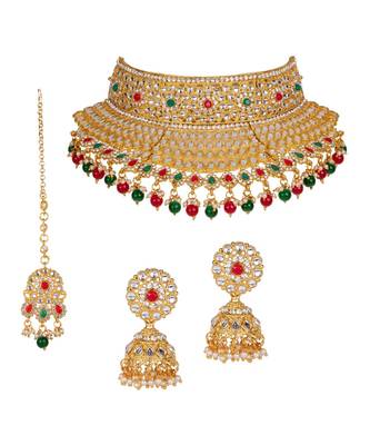 Gold gold plated Yellow Gold Alloy   Necklace   Pair Earring   Maangtika 2