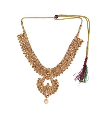 Gold gold plated Yellow Gold Alloy   Necklace   Pair Earring   Maangtika 2