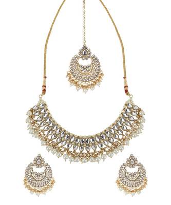 White gold plated Yellow Gold Alloy   Necklace   Pair Earring   Maangtika 2