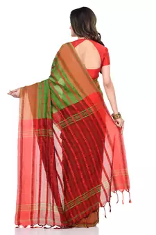 Green hand woven pure cotton saree with blouse