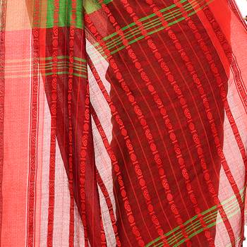 Green hand woven pure cotton saree with blouse 4