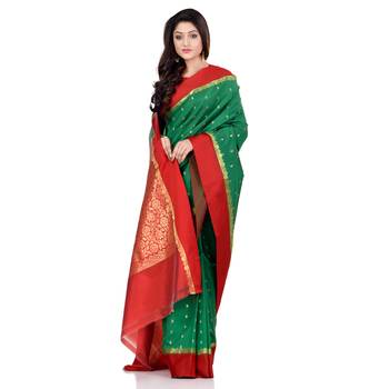 Green hand woven kanchipuram silk saree with blouse 3