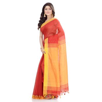 Red hand woven cotton saree with blouse 3