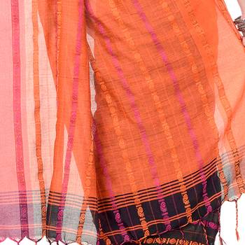 Black hand woven cotton saree with blouse 4