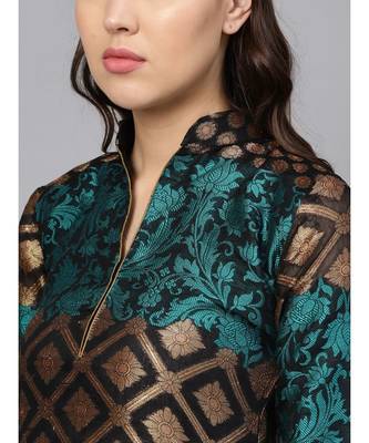 green Made-to-Measure Benarasi Kurta Set with Banarasi Handloom Dupatta and Pants 4