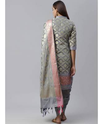 Grey Handloom Chanderi Kurta Sets with Gold Floral Weave Pattern & Banarasi Duppatta 2