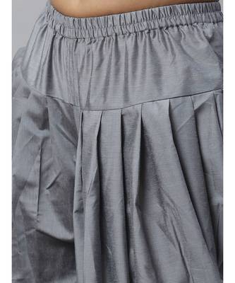 Grey Handloom Chanderi Kurta Sets with Gold Floral Weave Pattern & Banarasi Duppatta 6