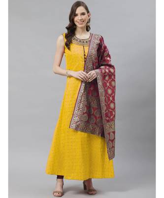 multicolor Made to Measure Embellished Anarkali Kurta Set with Banarasi Dupatta and Check pattern 1