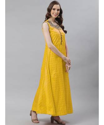 multicolor Made to Measure Embellished Anarkali Kurta Set with Banarasi Dupatta and Check pattern 2