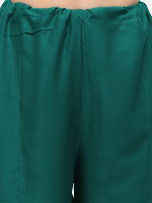 Black & Sea Green Color Bandhani Unstitched Dress Material 3