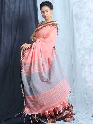 Peach Cotton Saree With Woven Border And Blouse 3