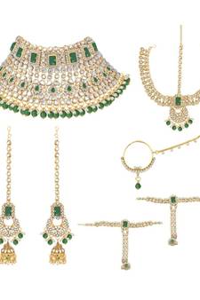 Green kundan Yellow Gold Alloy   Necklace   Pair Earrings   Maatha Patti