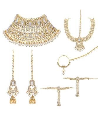 White kundan Yellow Gold Alloy   Necklace   Pair Earrings   Maatha Patti 1