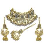 Grey kundan Yellow Gold Alloy   Necklace   Pair Earrings   Maang Tikka