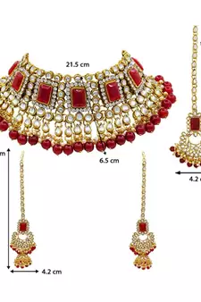 Maroon kundan Yellow Gold Alloy   Necklace   Pair Earrings   Maang Tikka