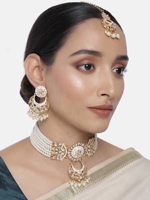 White meenakari Yellow Gold Alloy   Necklace   Pair Earrings   Maang Tikka 1