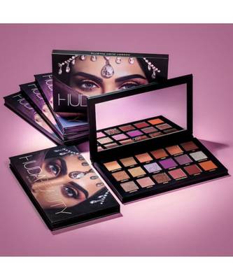 Huda Beauty Dessert Dusk Eyeshadow Palette 1