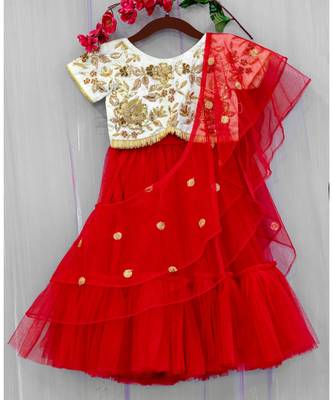hand embroidered zari work red and golden attached dupatta lehenga 2