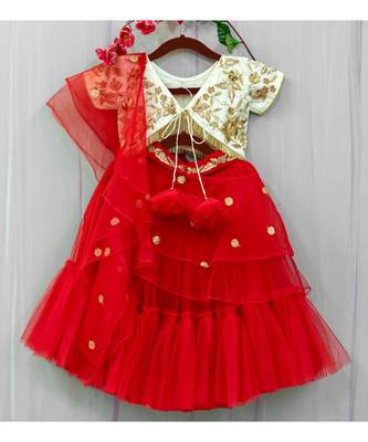 hand embroidered zari work red and golden attached dupatta lehenga 4
