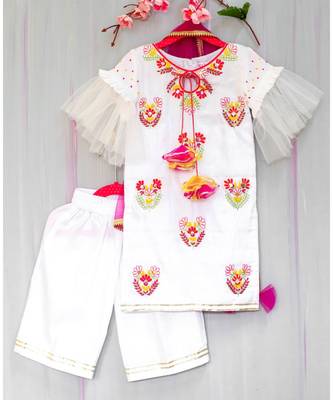 white hand embroidered chikan and mukesh work kurta palazzo 1