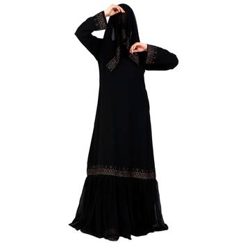 Modest Dress Gown With Stomework And Matching Hijab. 4