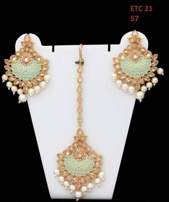 Green gold plated antique gold Copper  Pair of Earrings 4