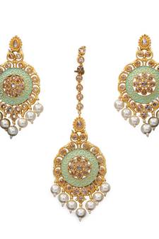 Green gold plated antique gold Copper  Pair of Earrings