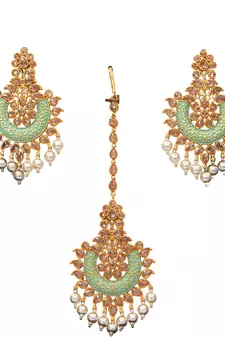 Green gold plated antique gold Copper  Pair of Earrings