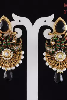 Black gold plated antique gold Copper   Pair of Earrings