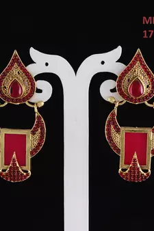 Red gold plated antique gold Copper   Pair of Earrings
