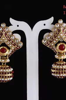 Red gold plated antique gold Copper   Pair of Earrings