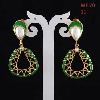Green gold plated antique gold Copper   Pair of Earrings 3