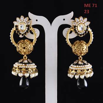 Black gold plated antique gold Copper   Pair of Earrings 2