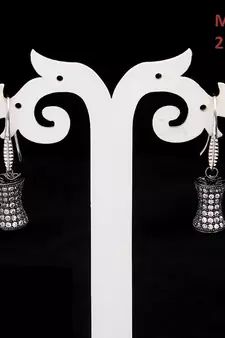 Black beaded jewellery Brass Copper   pair of Earrings