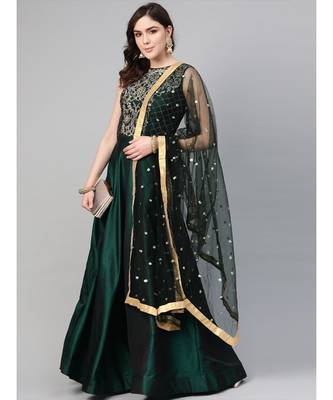 Green Mirror Embellished Cocktail gown with Sequin embroidered Dupatta 6