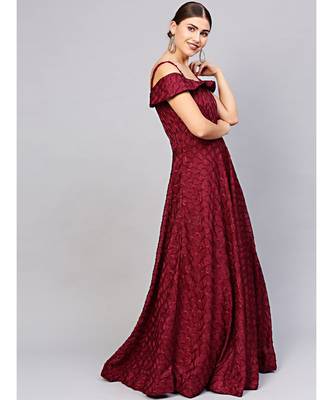 Maroon Floor length Maroon Cocktail Gown with off shoulder sleeves and dupatta 3